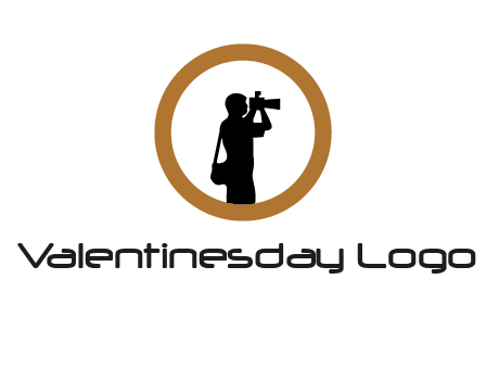 photographer in circle logo