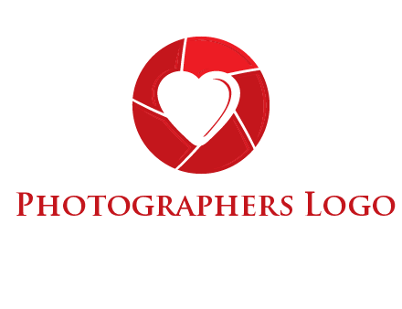 Heart inside camera lens icon