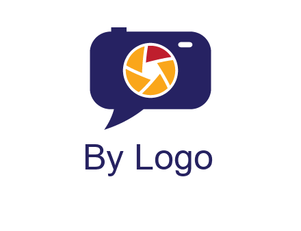 camera as speech bubble with shutter photography logo
