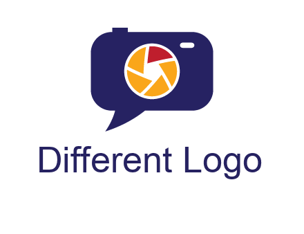 camera as speech bubble with shutter photography logo