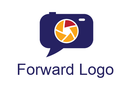 camera as speech bubble with shutter photography logo