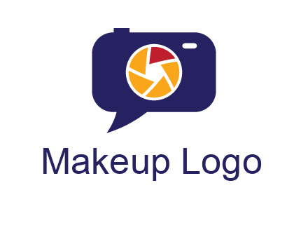 camera as speech bubble with shutter photography logo