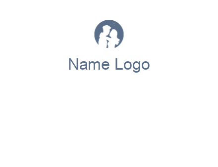 negative spacing couple in circle frame