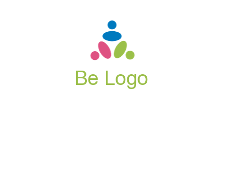 people icon rotating forming triangle