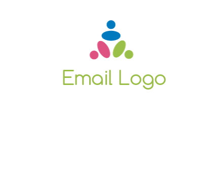 people icon rotating forming triangle