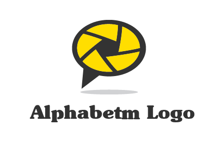 lens on speech bubble logo