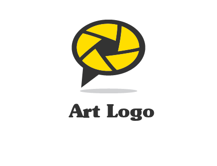lens on speech bubble logo