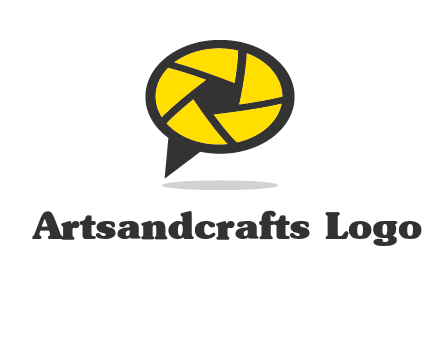 lens on speech bubble logo